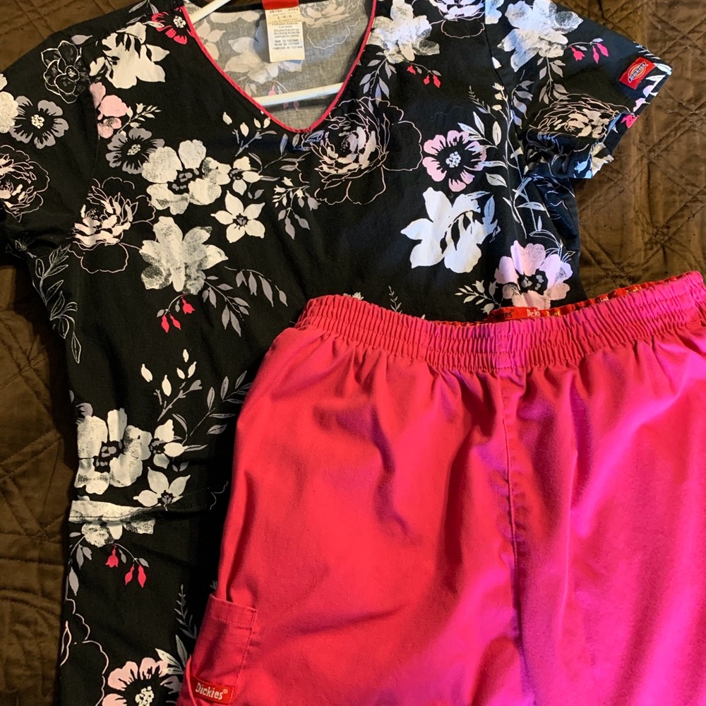 Dickies scrub set